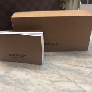Burberry Brown Sunglasses Elegant Accessories